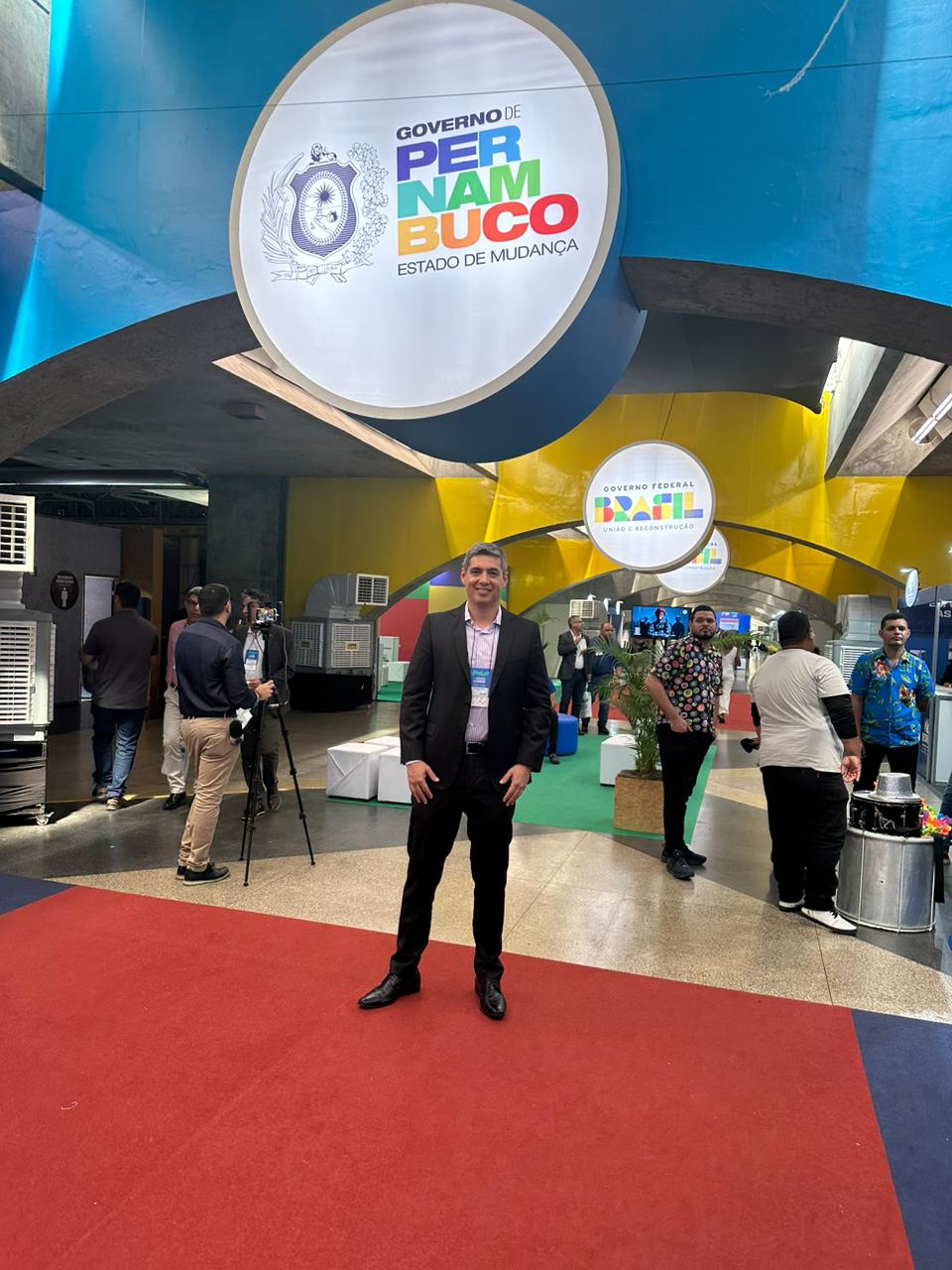 8a85a3ec e6ee 4c20 ac77 32544a92d25d