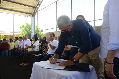 PE 223 assinatura de OS abril 22 foto 03